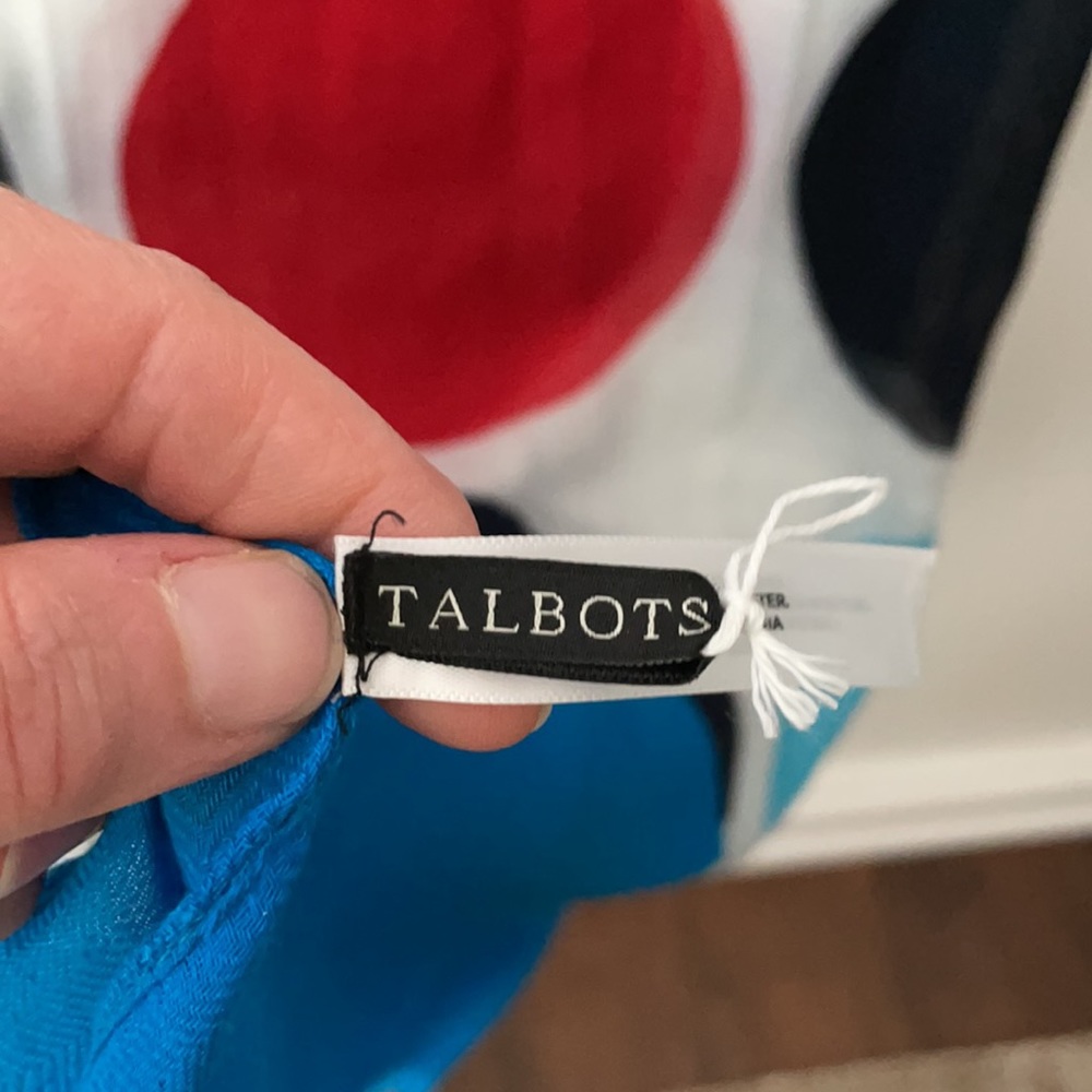 Talbots scarf - Picture 2 of 4